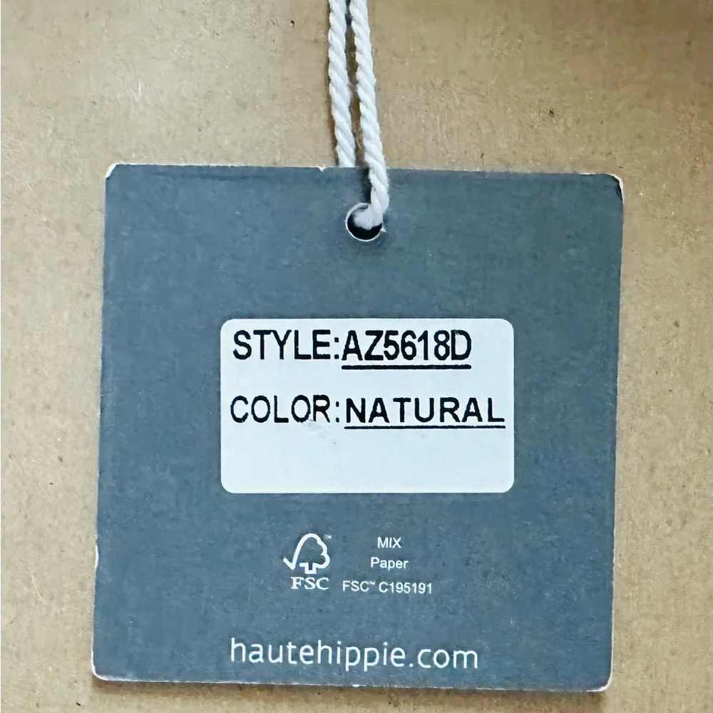 Haute Hippie Cream Textured Clutch - Picture 4 of 8